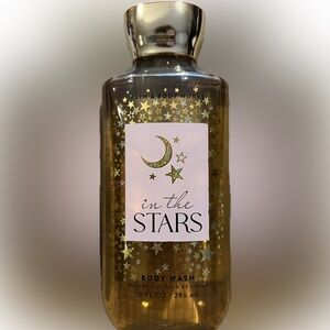 NEW!!! Bath and Body Works body wash in the stars ✨